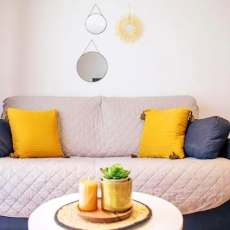 Апартаменты Cosy Center - Rue D'antibes - 200m Plage- Clim - Wifi - Unique