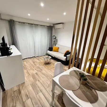 Cosy Center - Rue D'antibes - 200m Plage- Clim - Wifi - Unique Канны